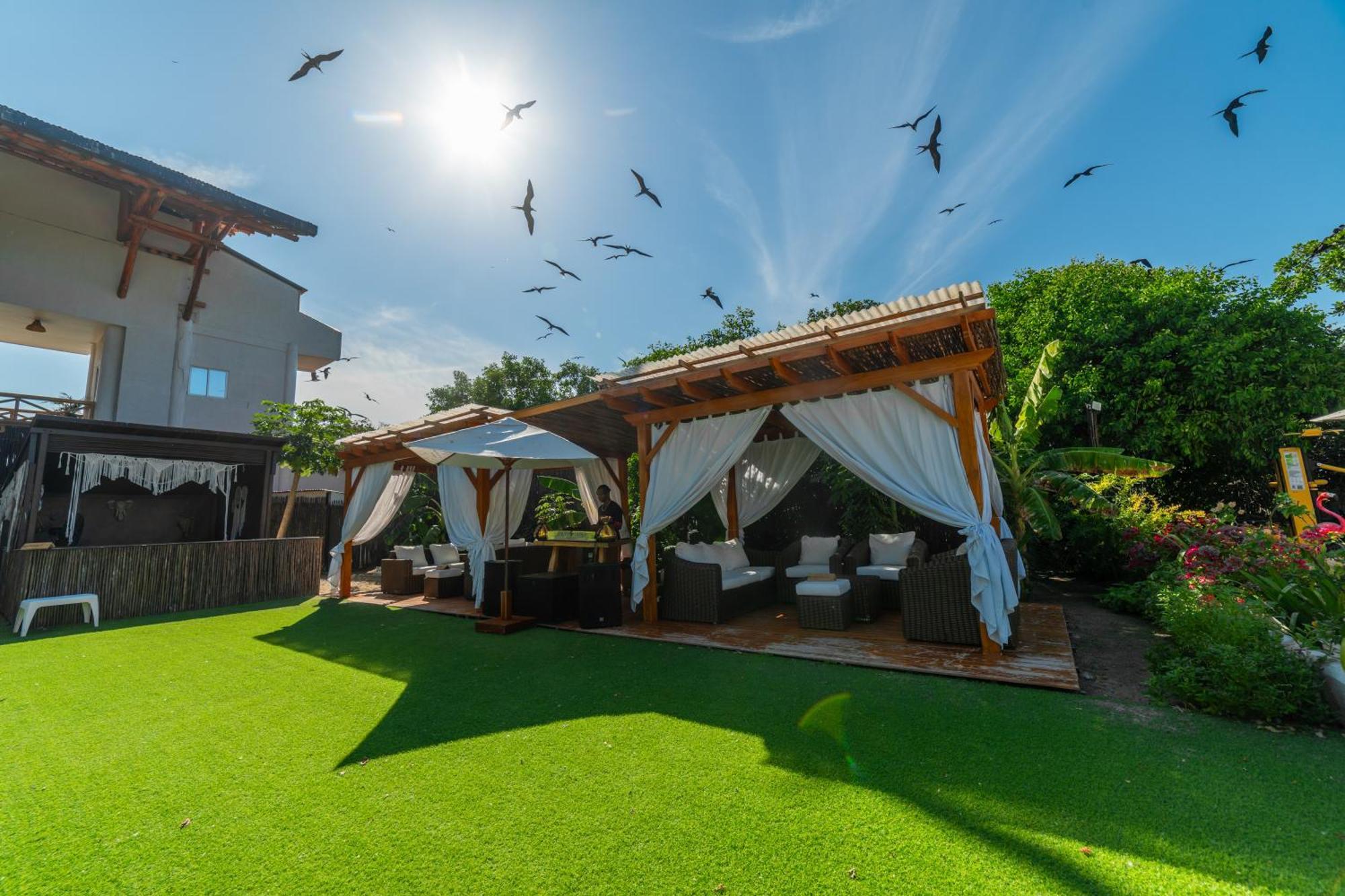 Pao Pao Hotel & Beach Club إيسلا غراندي المظهر الخارجي الصورة